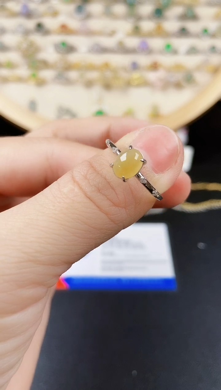 【闪购商品】翡翠银S925镶嵌戒指6456546