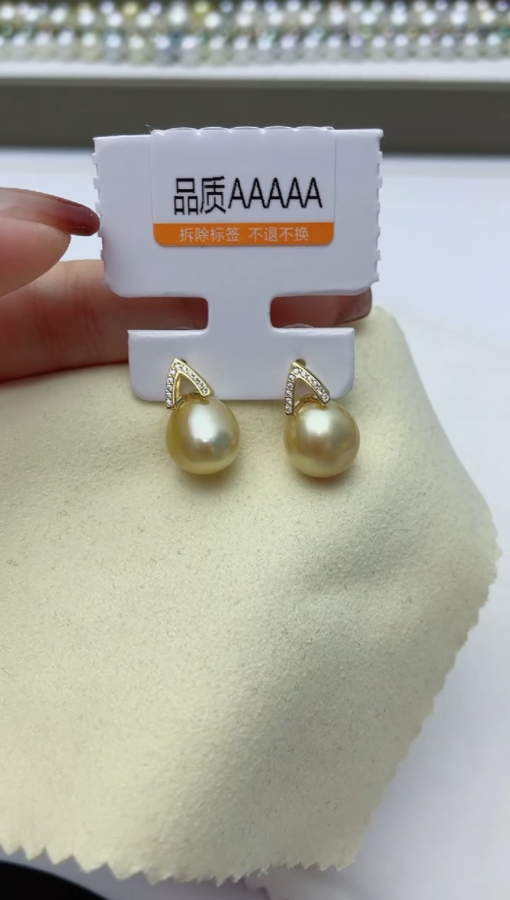 【闪购商品】海水珍珠耳饰银S925镶嵌W13