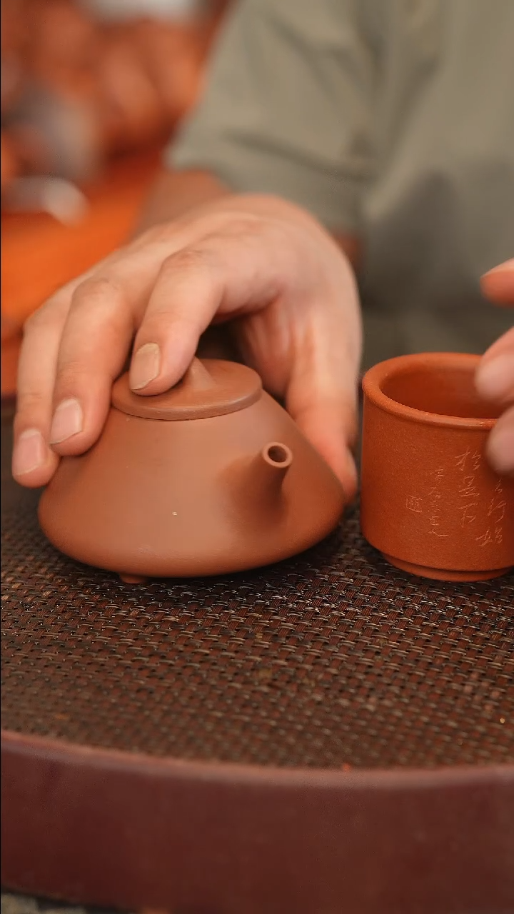 茶壶紫砂紫泥 子冶石瓢 半手工 一壶一杯 杯子雕刻随机