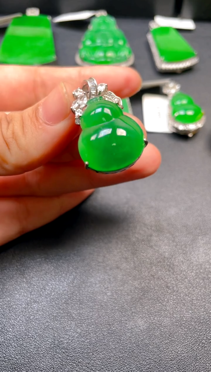 吊坠(不含链)银S925镶嵌翡翠吊坠