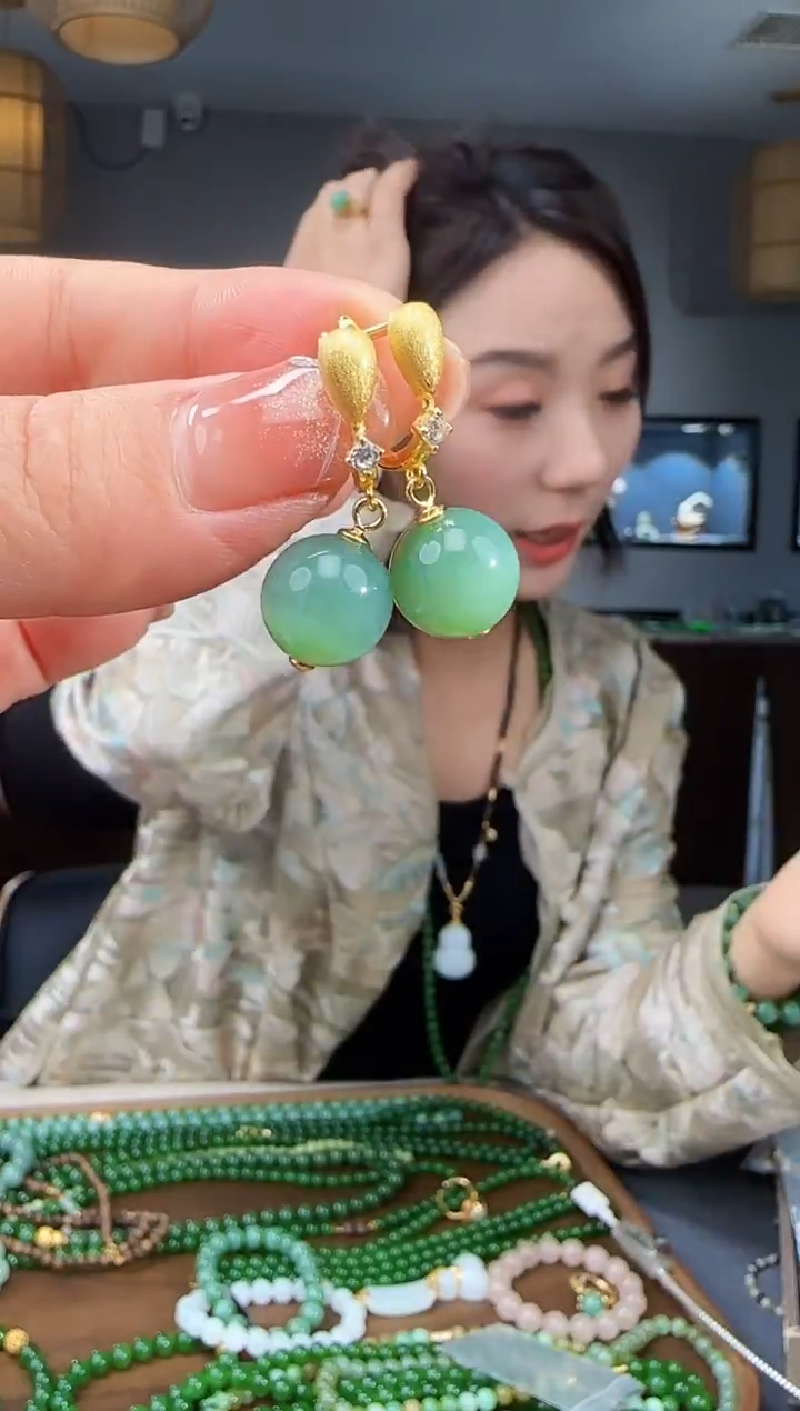 银S925镶嵌和田玉耳饰1