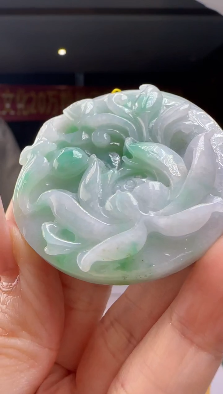 翡翠未镶嵌颈饰YJ@@WS1WX36022