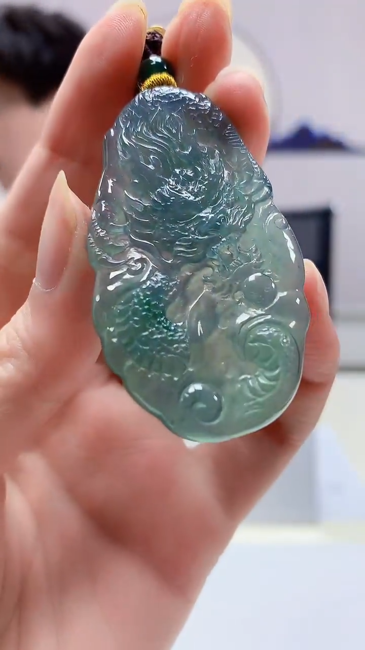 【闪购商品】定制翡翠未镶嵌4688zm-毛货赠同料珠链龙牌323