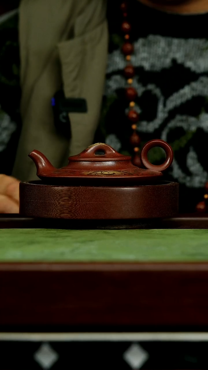 茶壶紫砂向***方20岩画醉扁*李启山