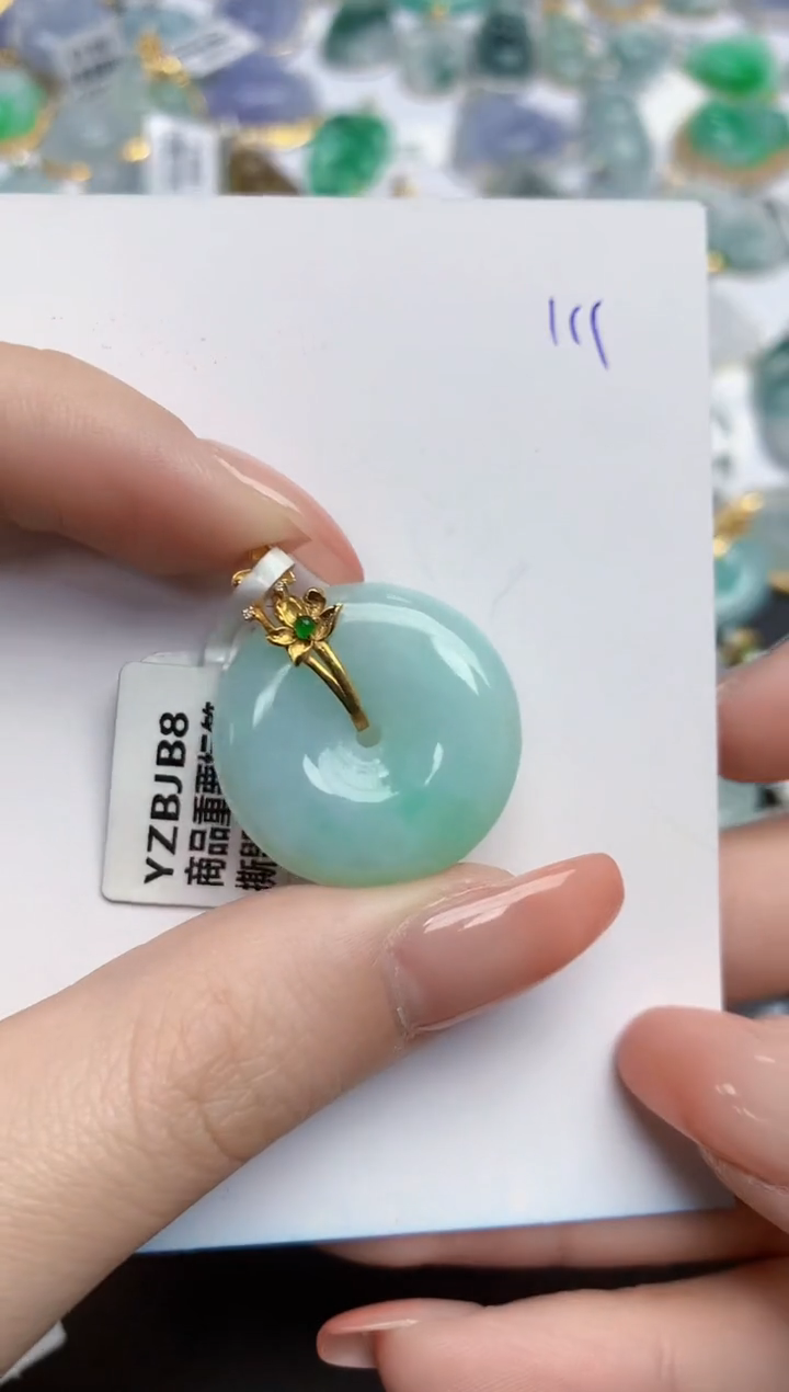 【闪购商品】翡翠颈饰18K金镶嵌天然缅甸翡翠A货