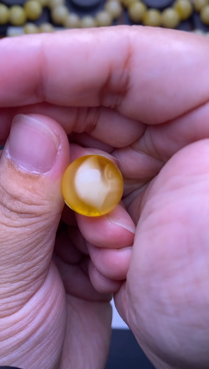 裸石琥珀未镶嵌大小姐珠宝严选85