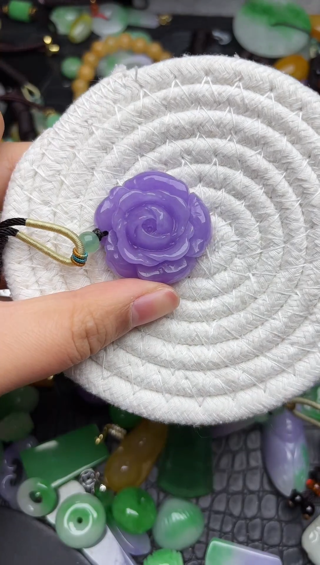 颈饰未镶嵌翡翠缅甸翡翠吊坠