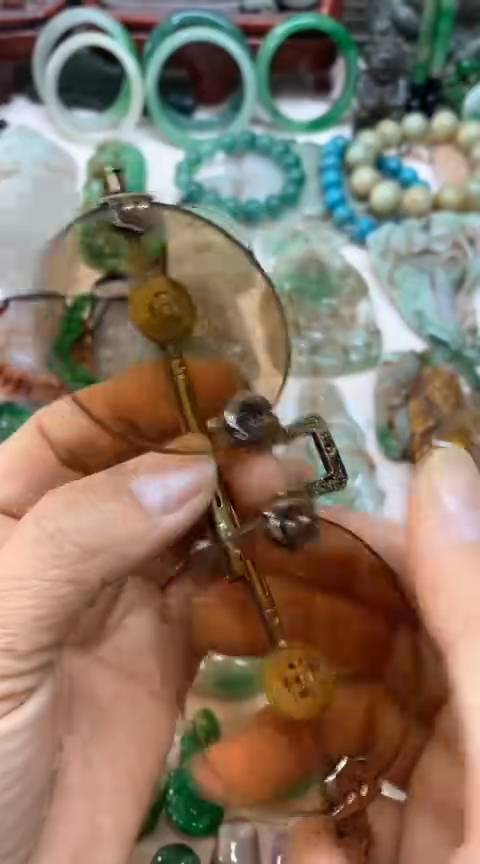 【闪购商品】7直播间的实时画面