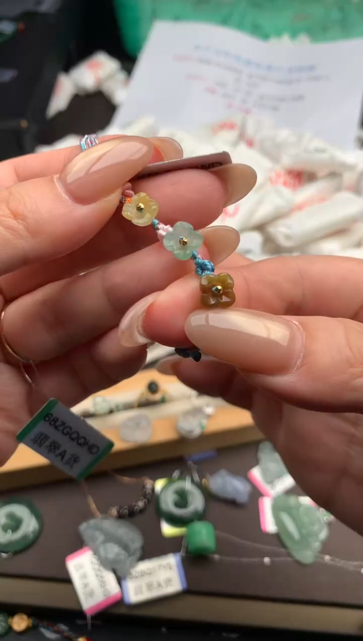 【闪购商品】翡翠手绳未镶嵌一