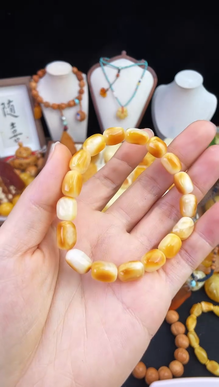 琥珀未镶嵌珠宝奇石柒月