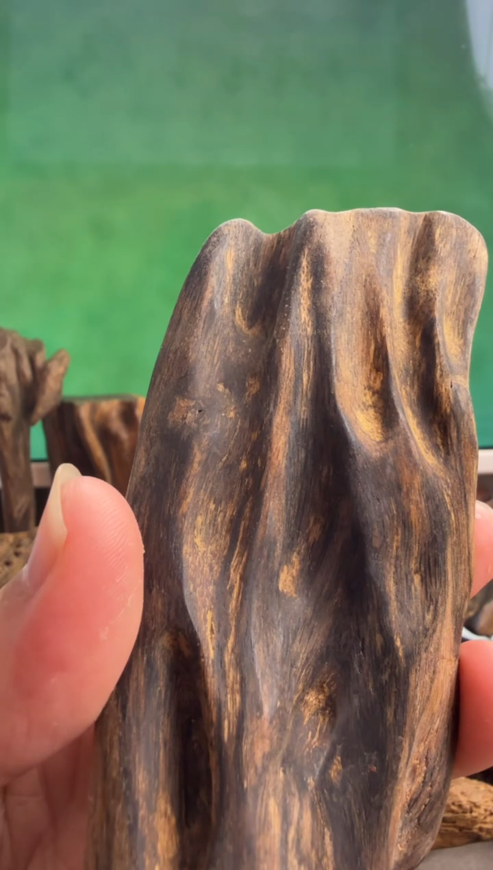 沉香手把件越南多样性发一