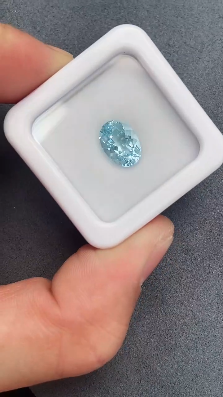 【闪购商品】海蓝宝石裸石未镶嵌3.73