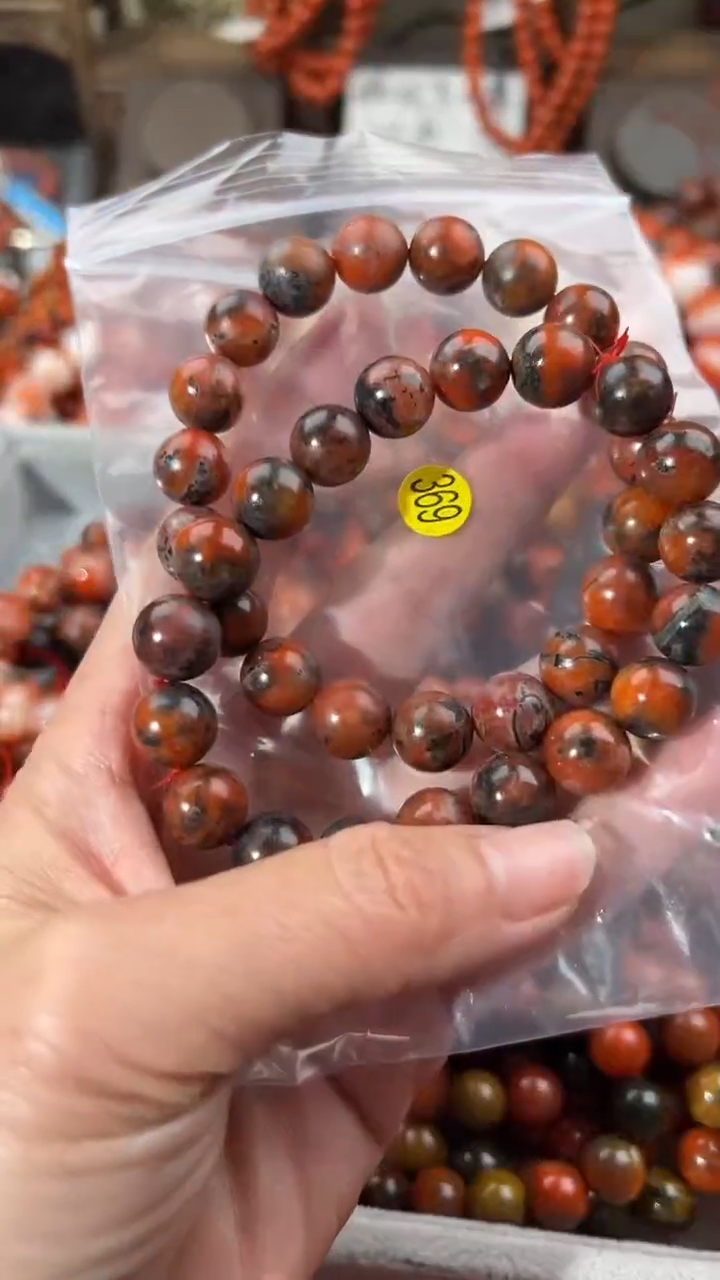 南红玛瑙手串未镶嵌1