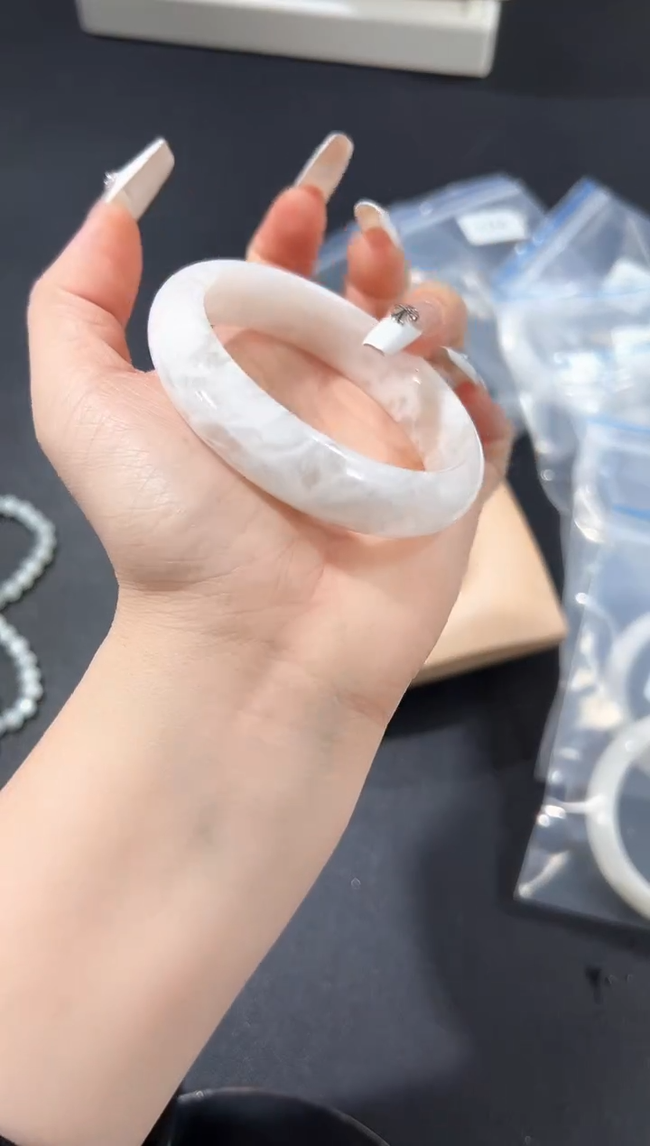 未镶嵌手镯水晶40n多样性发其一【1条】默认微瑕55