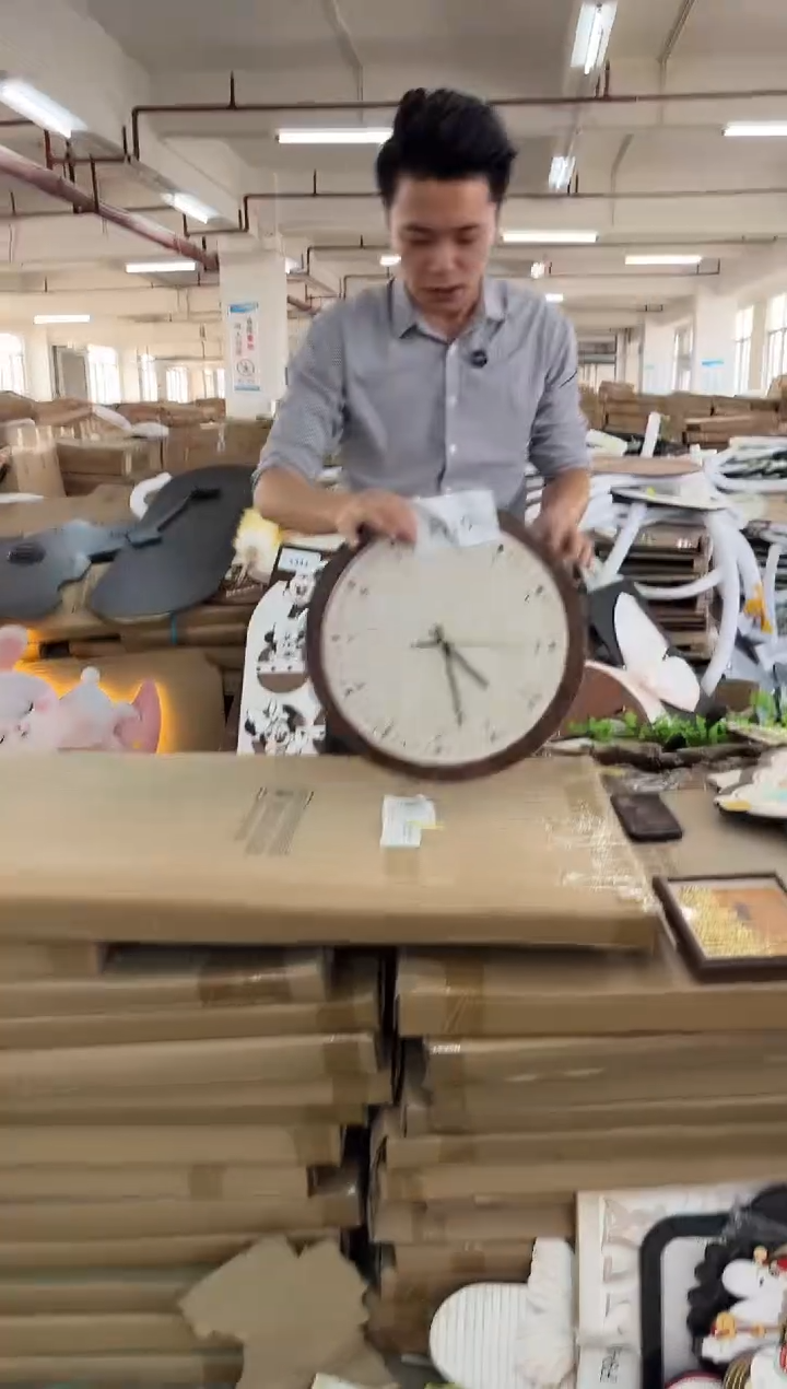 横款孤品果果微瑕闪购F110