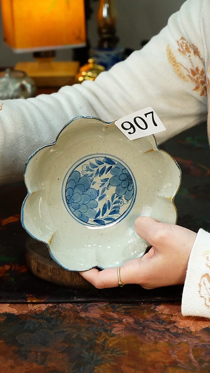 【闪购商品】.907............茶碗微瑕