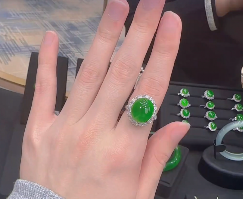 天然翡翠A货18K金镶