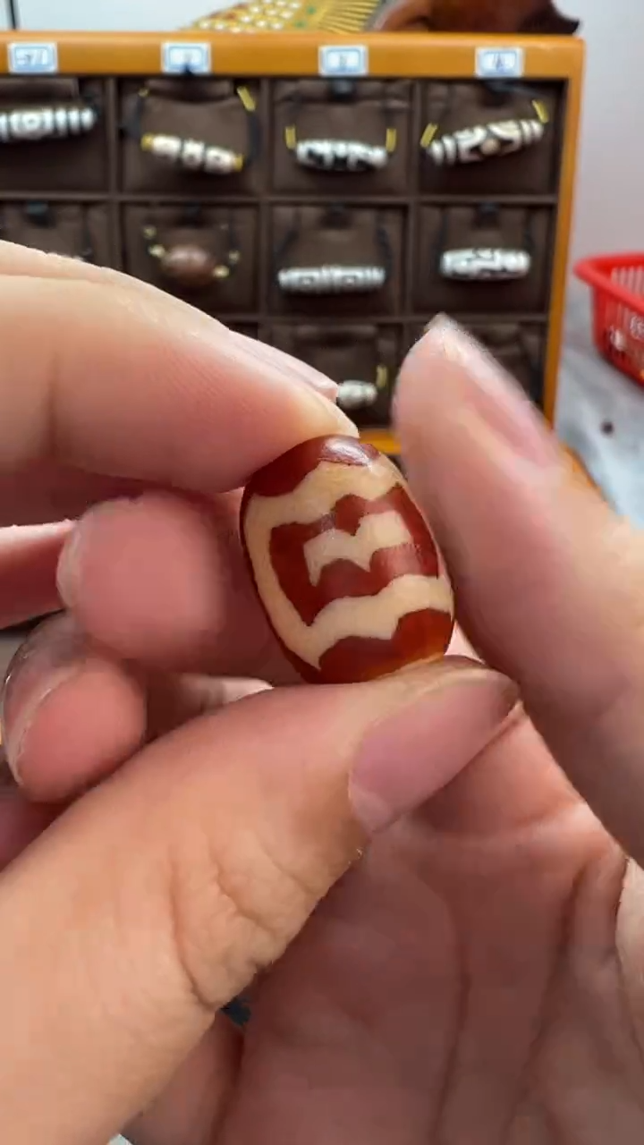 玛瑙/玉髓（覆膜）颈饰未镶嵌36（微瑕随机发货）