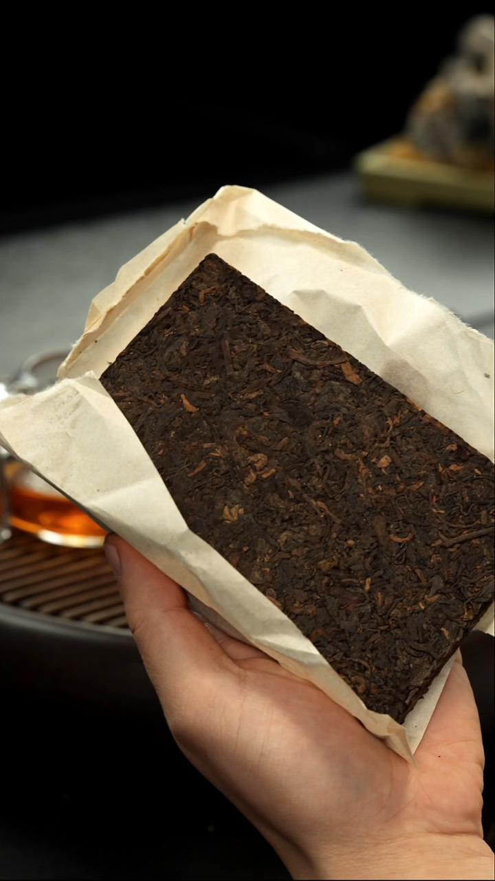 茶壶紫砂200克 普洱熟砖 