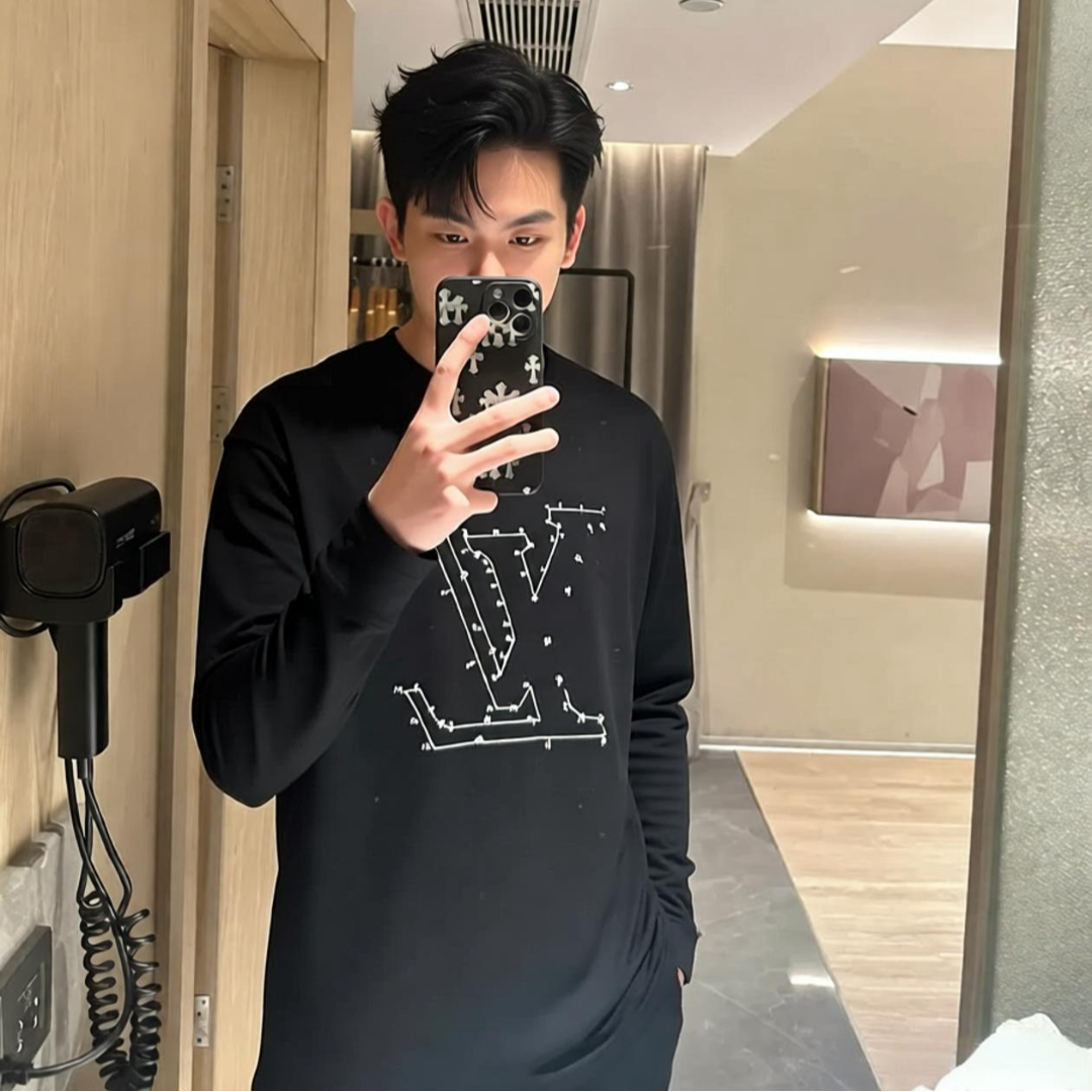 【撤款清仓】新款Logo刺绣 男女同款 套头圆领卫衣