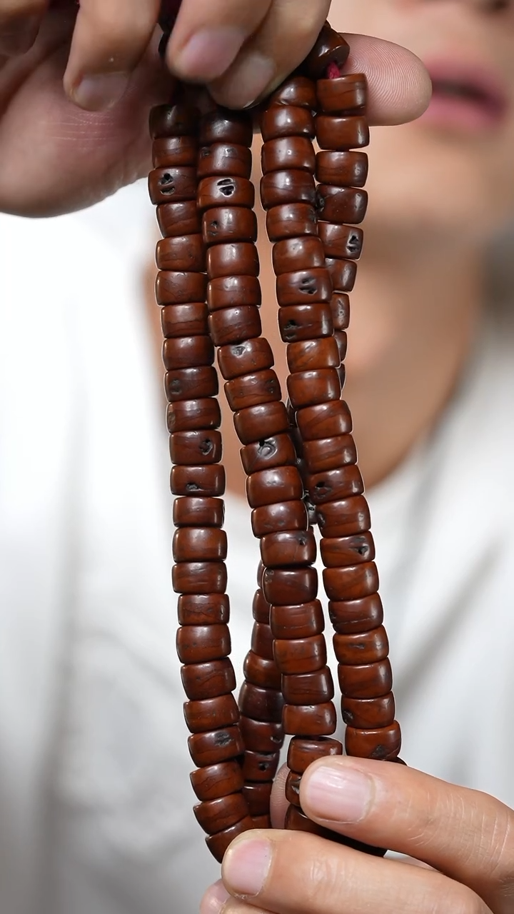 【闪购商品】老凤眼(多样性发货，发其一）