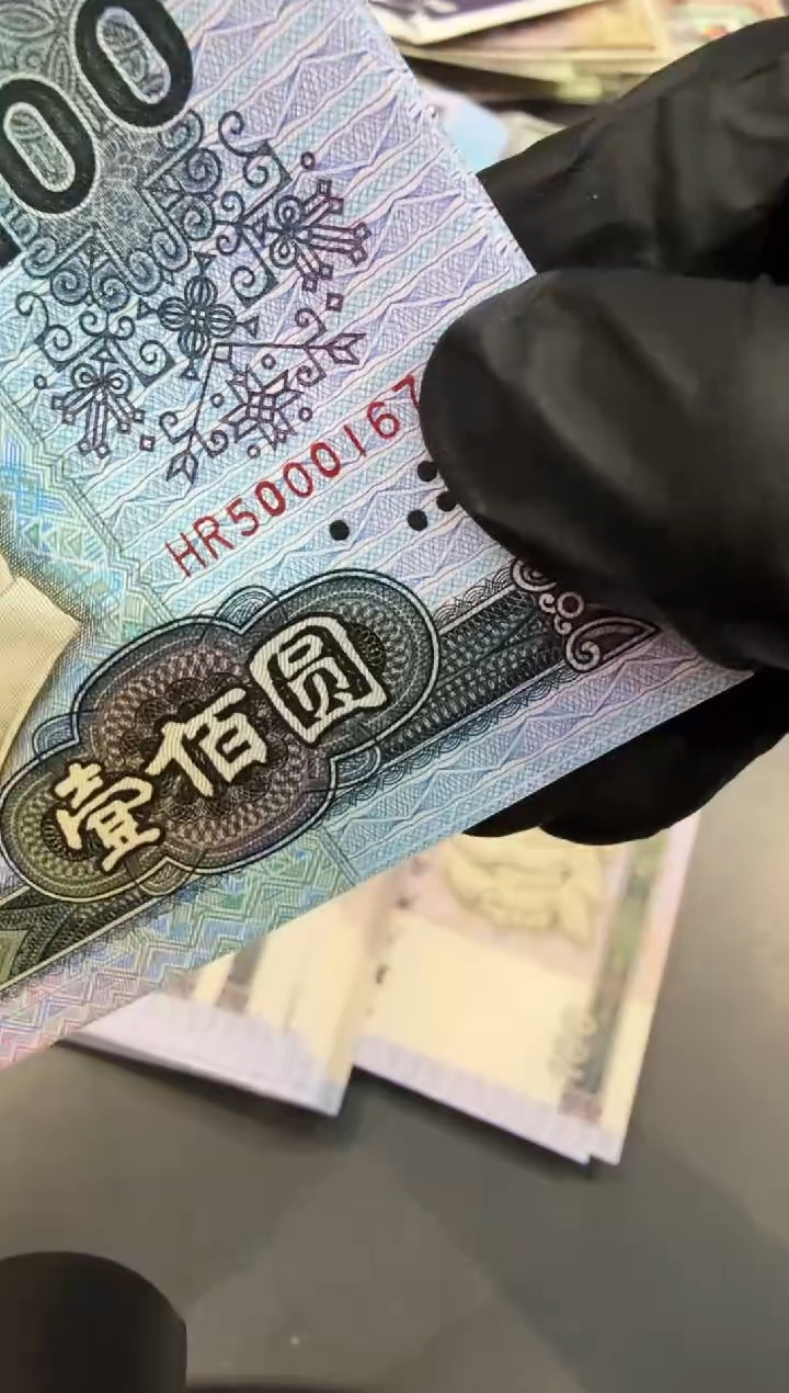 90100HR无4随号标。。。