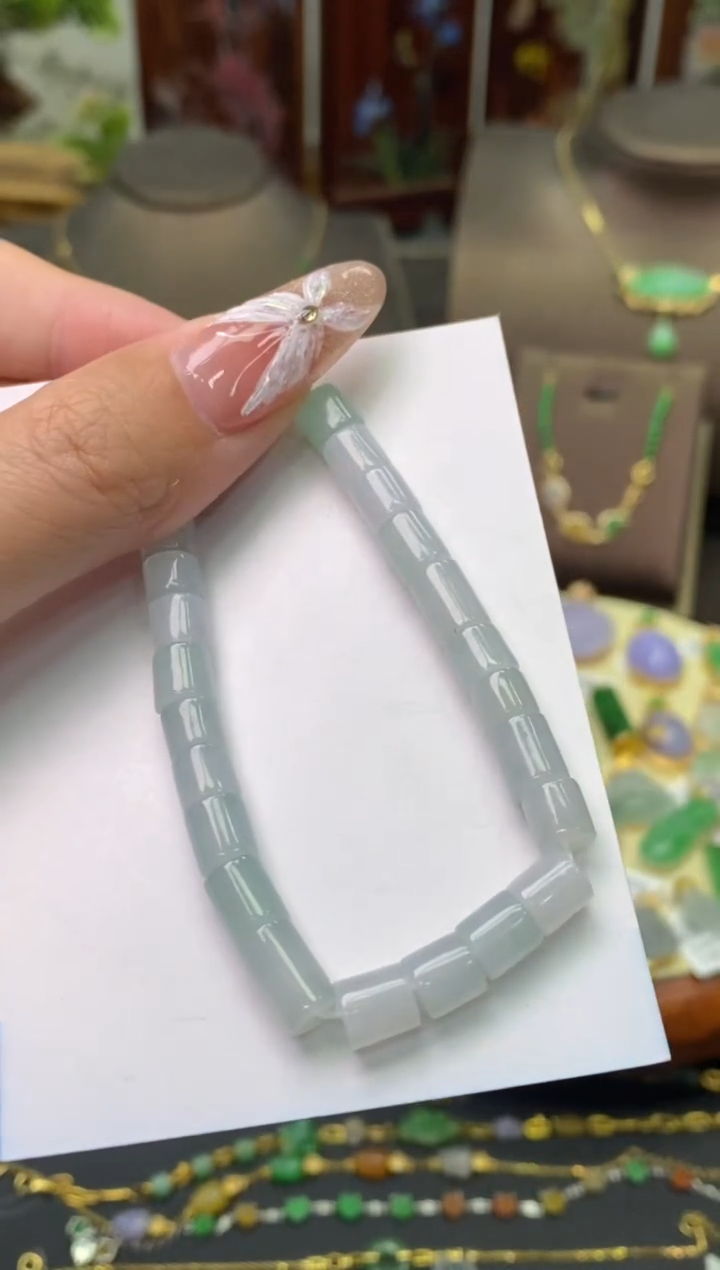 【闪购商品】翡翠颈饰未镶嵌净货11144