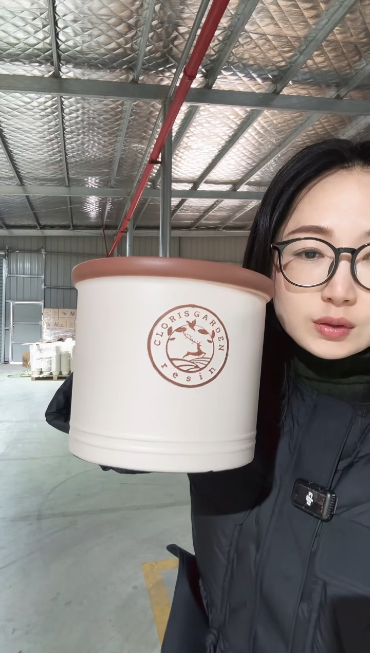 【闪购商品】塑料8寸克里欧圆柱白色2只装