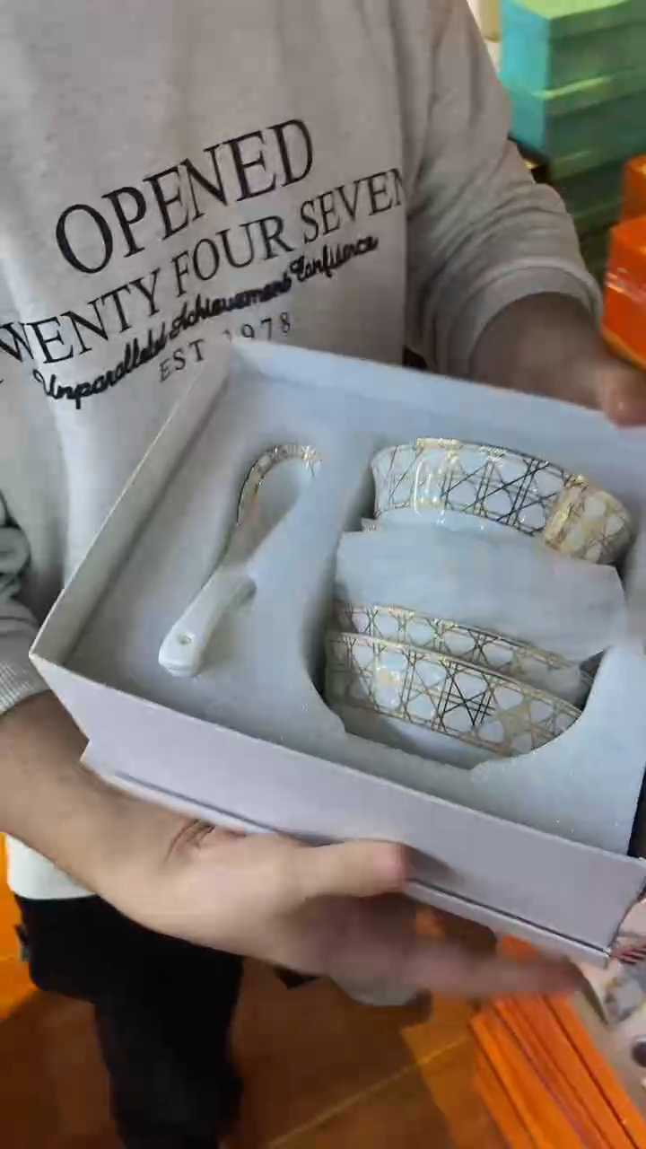 【闪购商品】鸿辉家品牌瓷器，京东包邮！