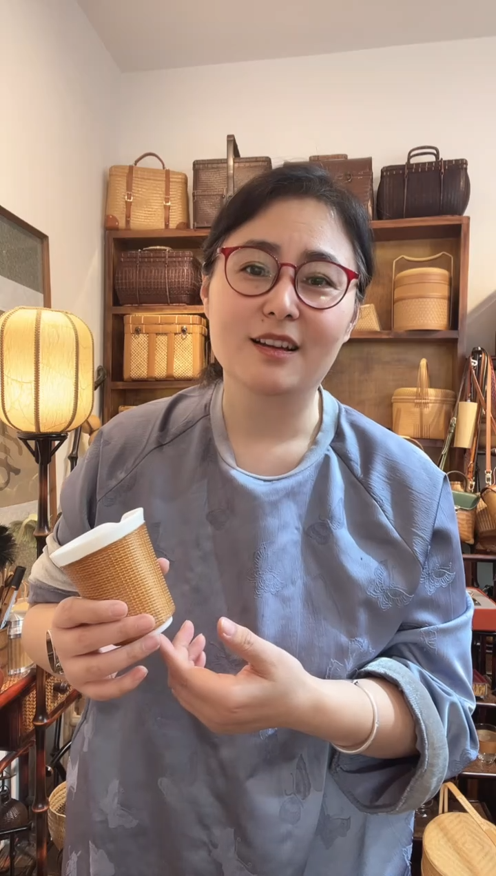 PY134竹丝扣瓷公道杯