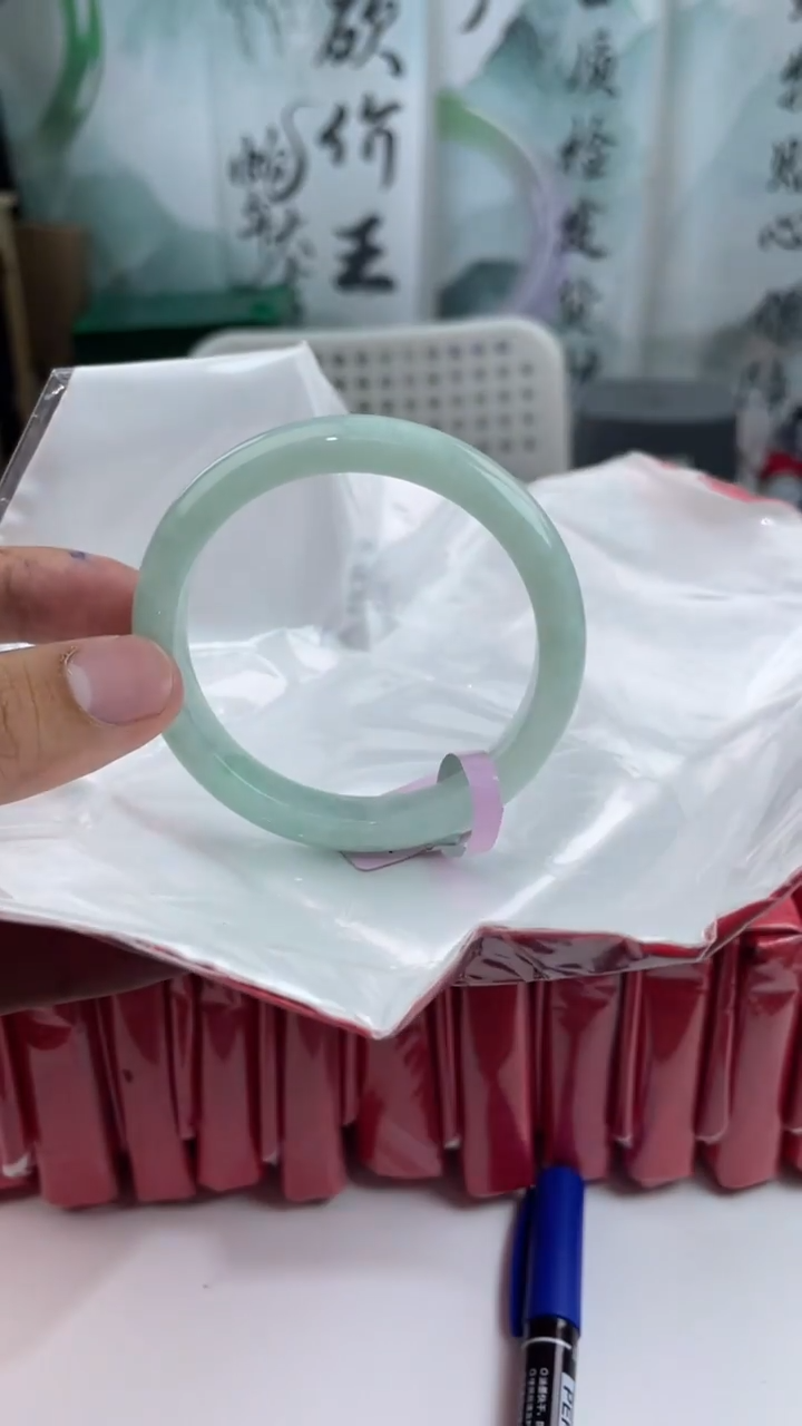 【闪购商品】翡翠手镯未镶嵌1翡翠手镯