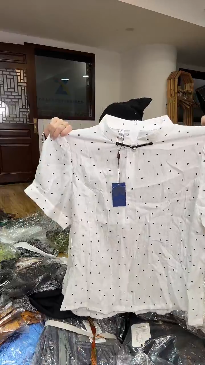 2XL码    120-130斤   半袖