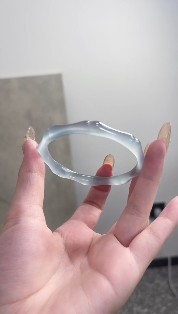 【闪购商品】玛瑙/玉髓手镯未镶嵌61-62圈需要包容