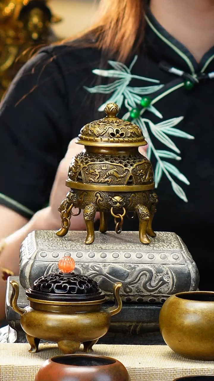 炉天下苏工迷你錾刻帝王