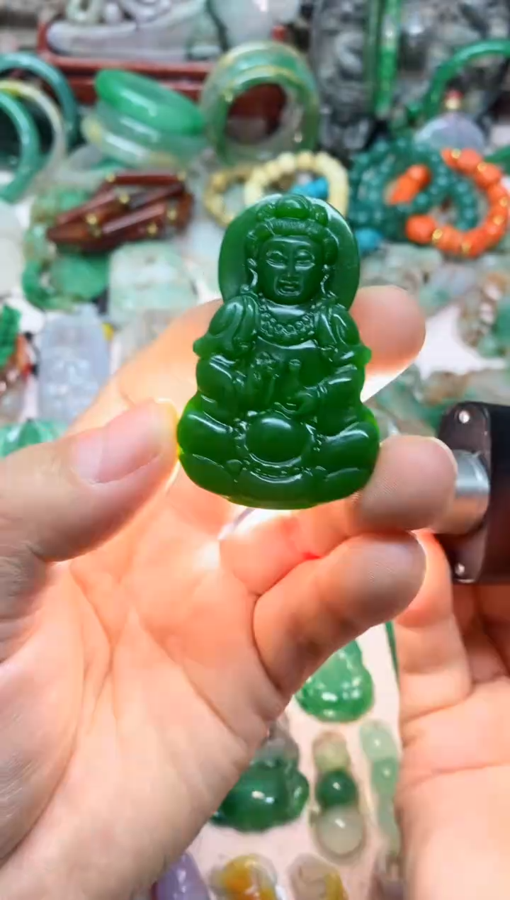 【闪购商品】6直播间的实时画面