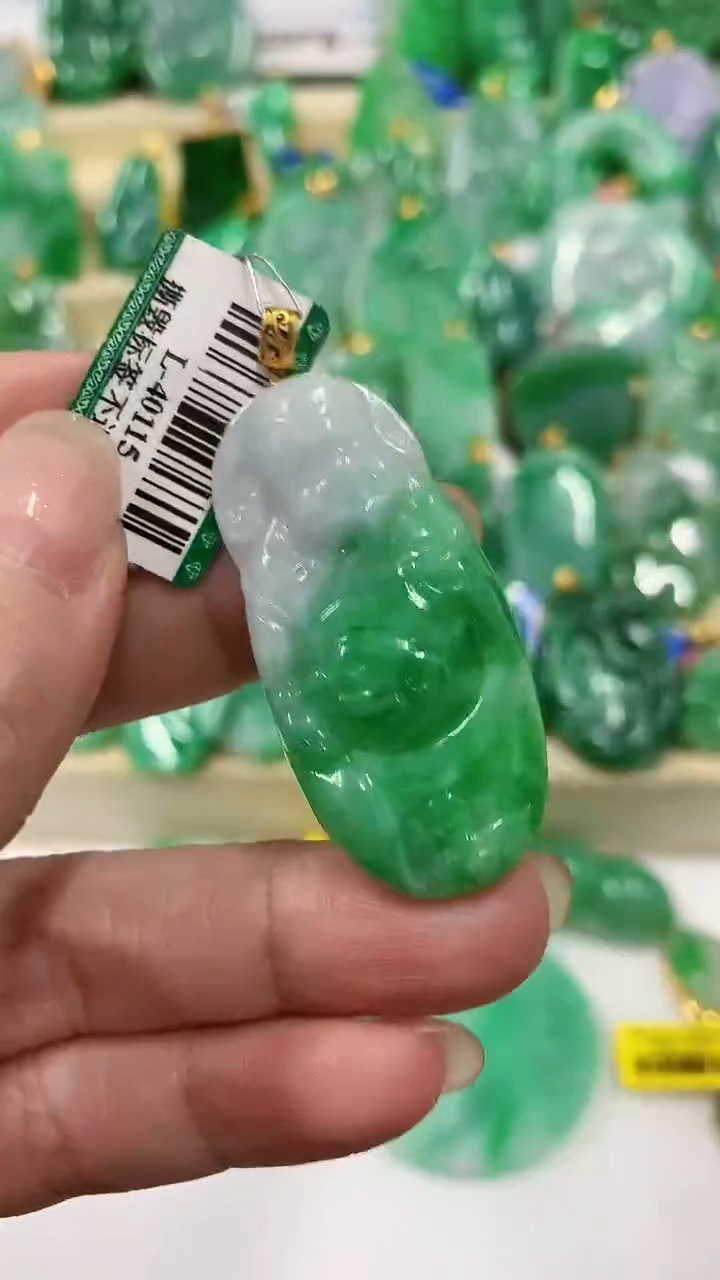 【闪购商品】翡翠吊坠(不含链)18K金镶嵌挂件