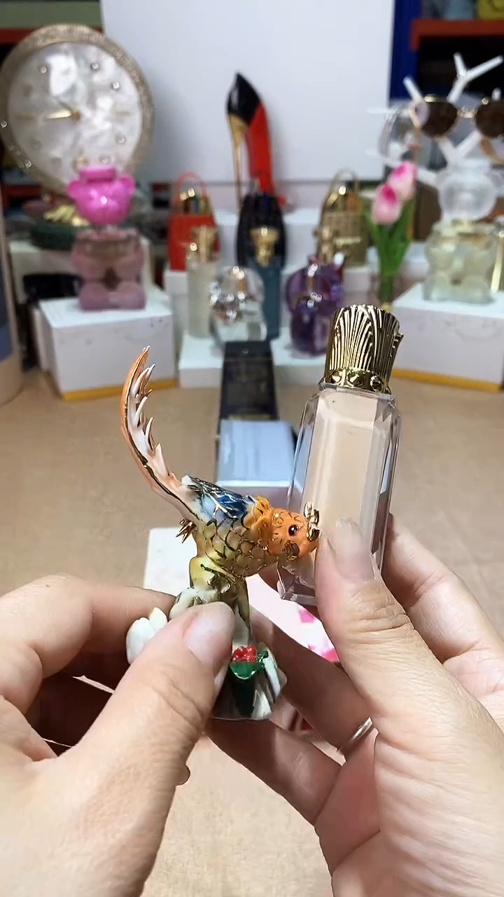 瓷片碗碟好物一件不留@@1