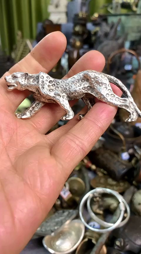 【闪购商品】一物一拍编号小豹子把件