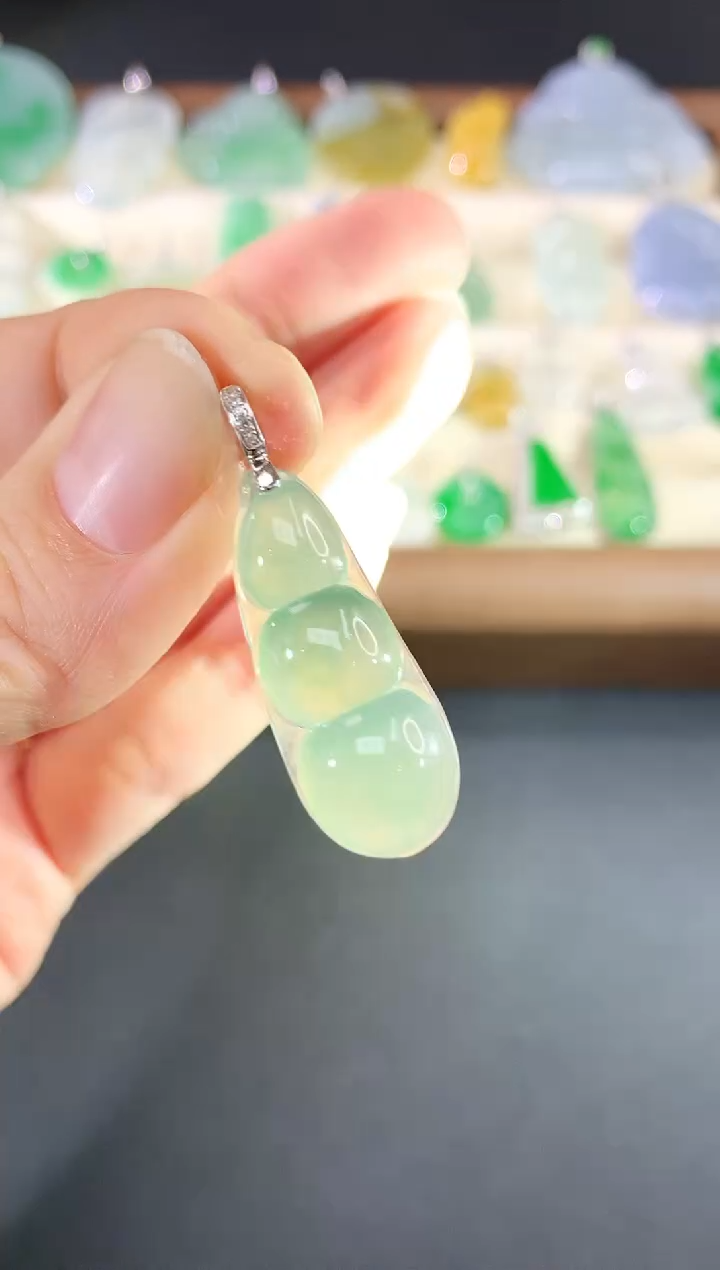 吊坠(不含链)18K金镶嵌翡翠90|2380