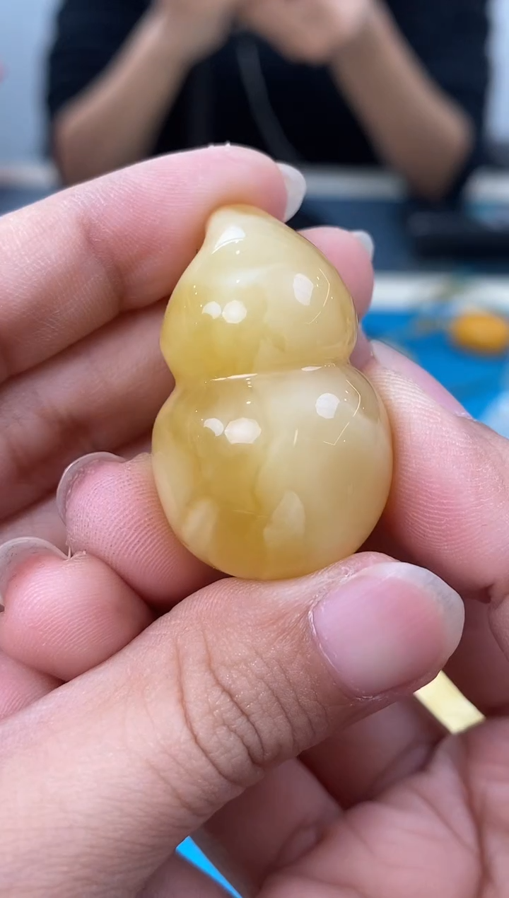 【闪购商品】琥珀裸石未镶嵌 天然琥珀蜜蜡葫芦