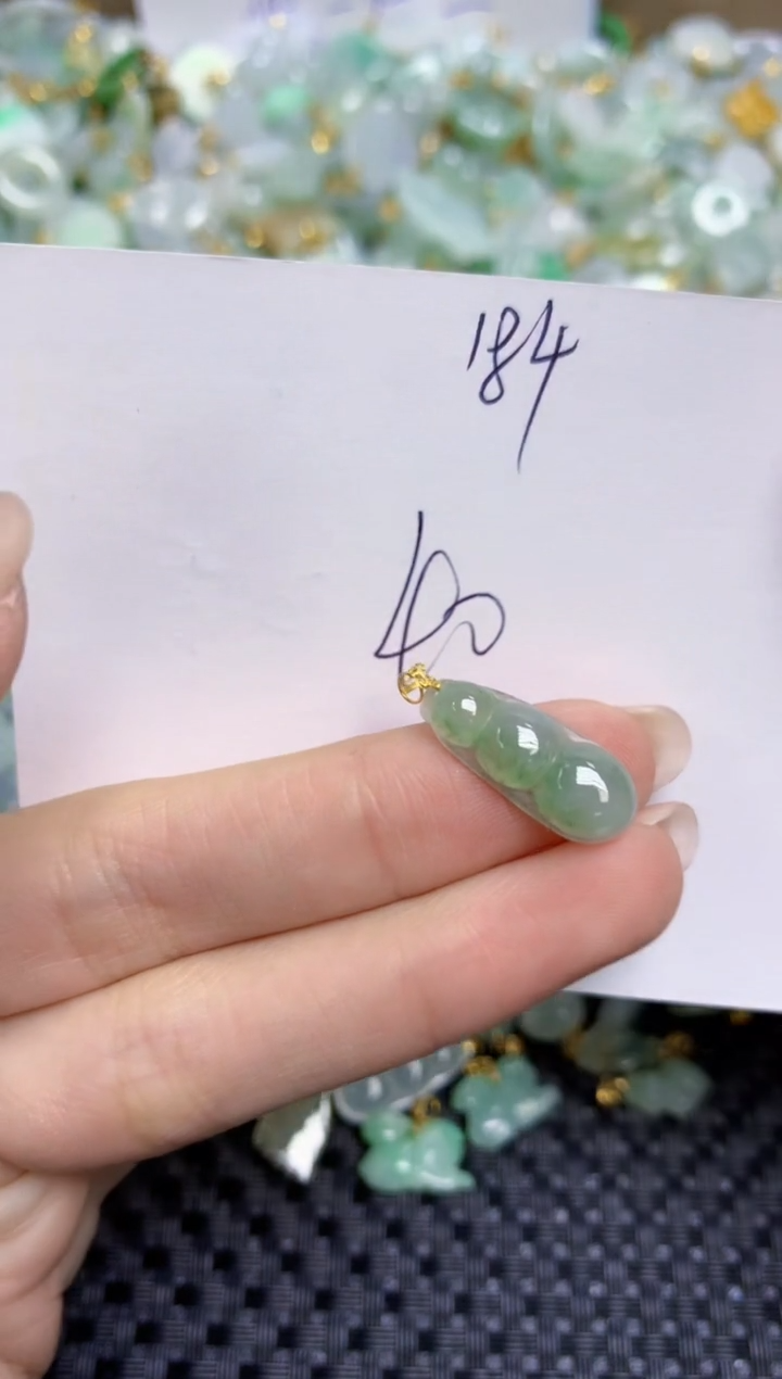 【闪购商品】翡翠颈饰18K金镶嵌天然缅甸A货翡翠