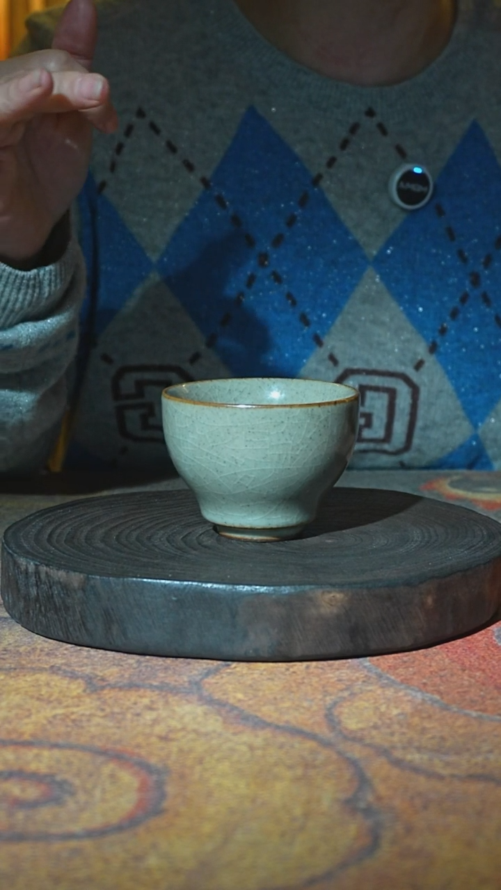 草木灰福禄杯  草木灰色