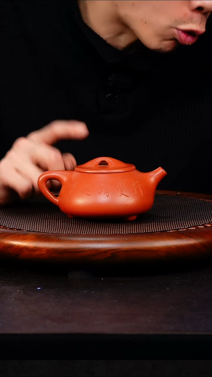 茶壶紫砂1        