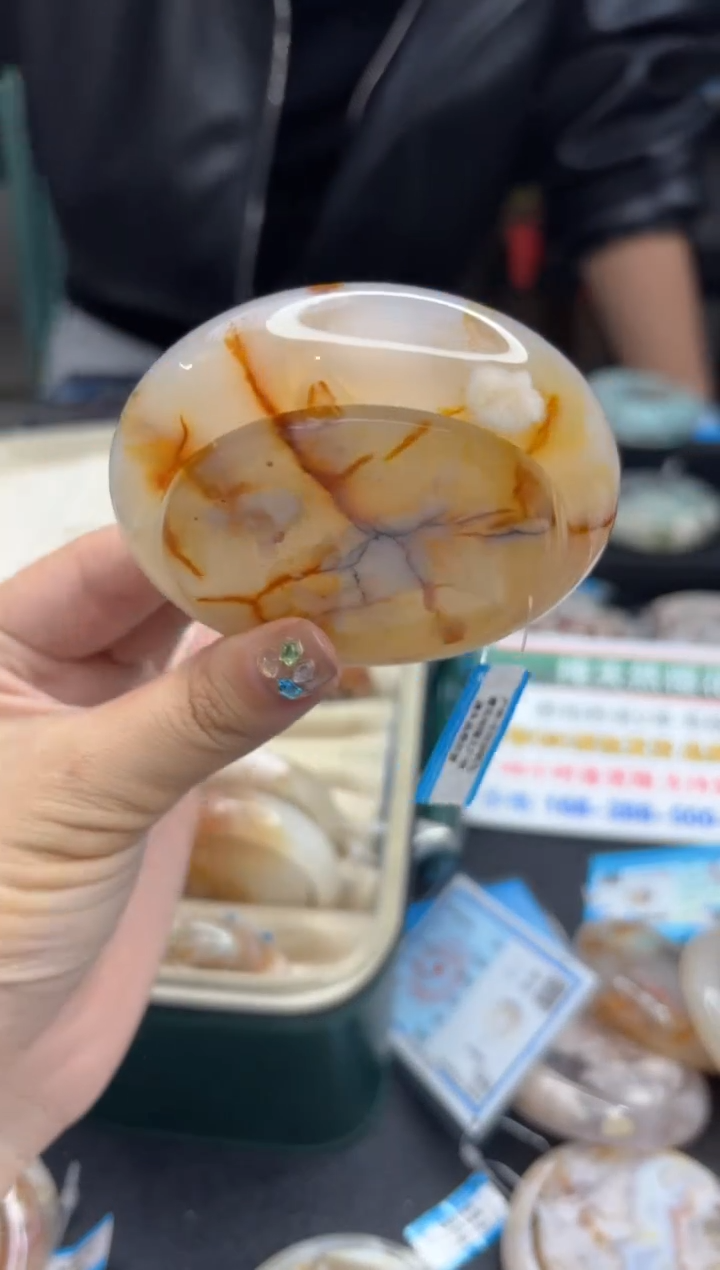 【闪购商品】石英质玉手镯未镶嵌2146（60圈赠送镯心）