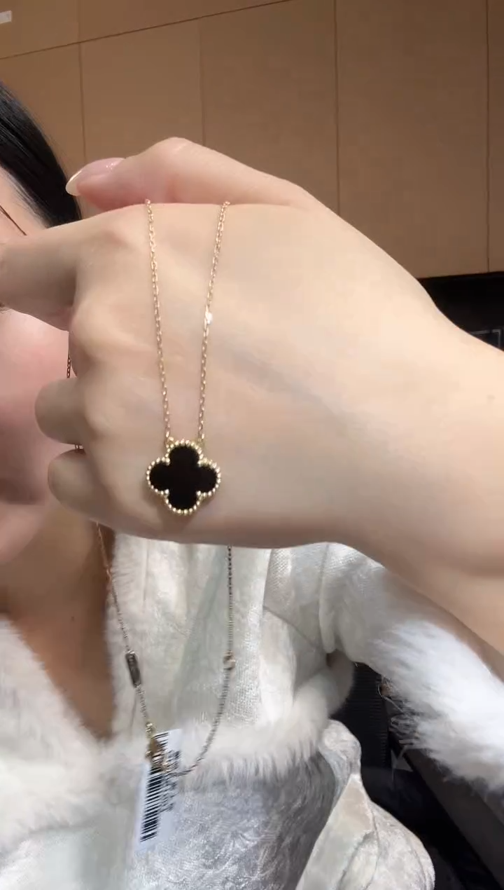 【闪购商品】玛瑙/玉髓套链18K金镶嵌黑色k黄四叶草套链GHJ25版ghj