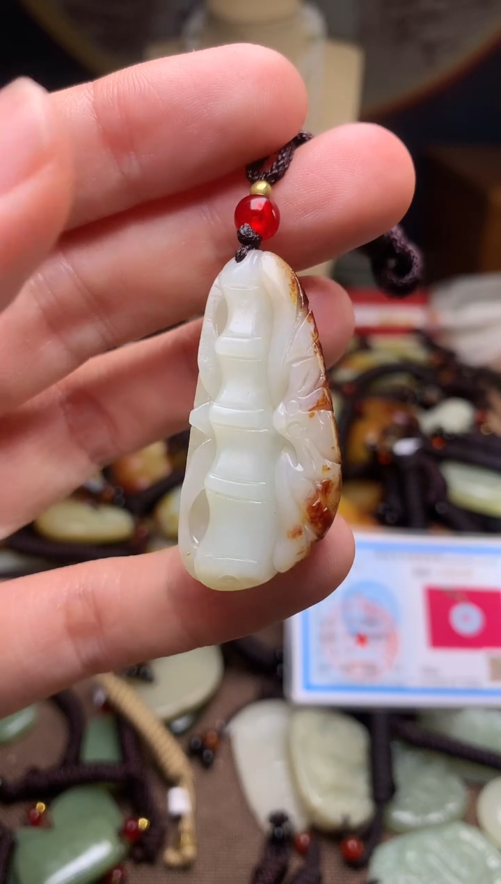 颈饰未镶嵌和田玉新疆料青海料清水和田玉吊坠