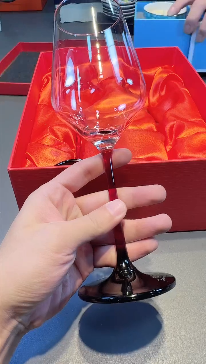 【闪购商品】瓷片新号开播啦全场福利保正保真