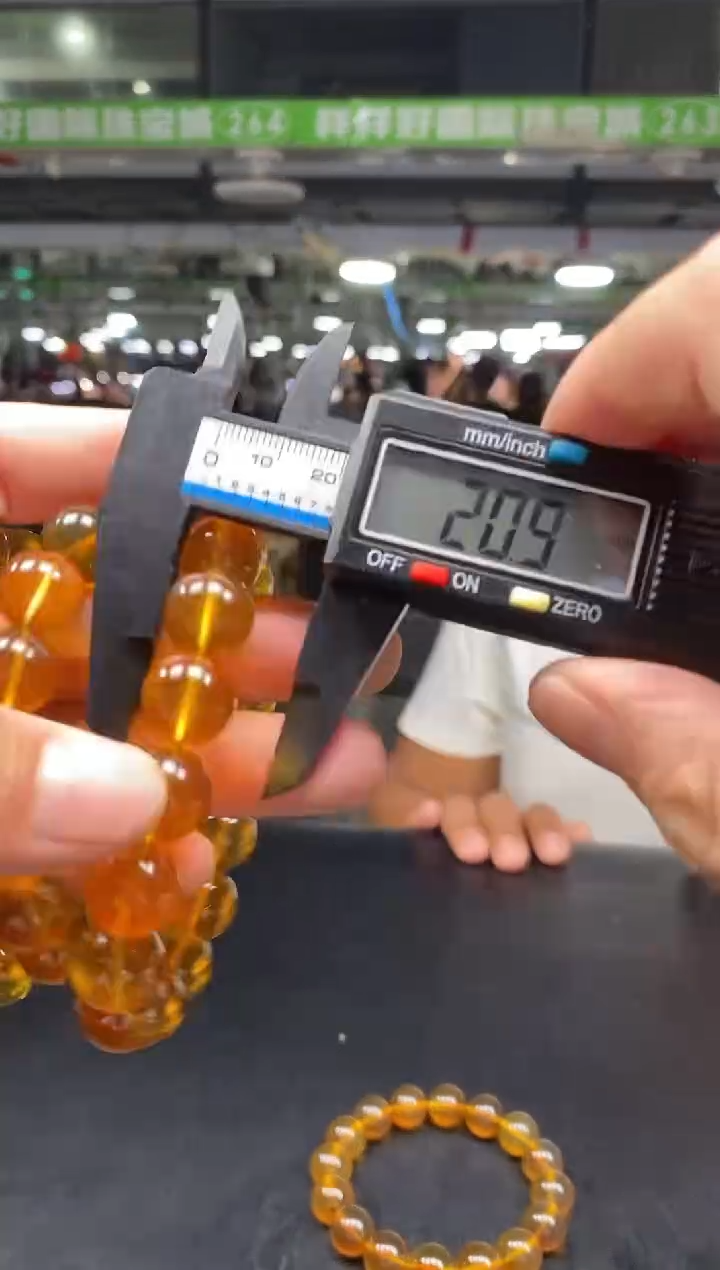 未镶嵌琥珀手串卡13+ 紫罗蓝手串多样性发其一