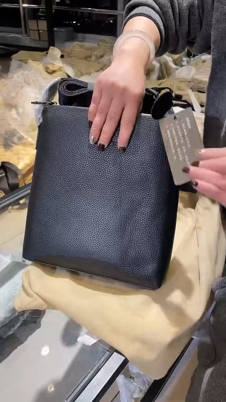 头层牛皮824品牌男包清货中（不要卡单，理性消费）