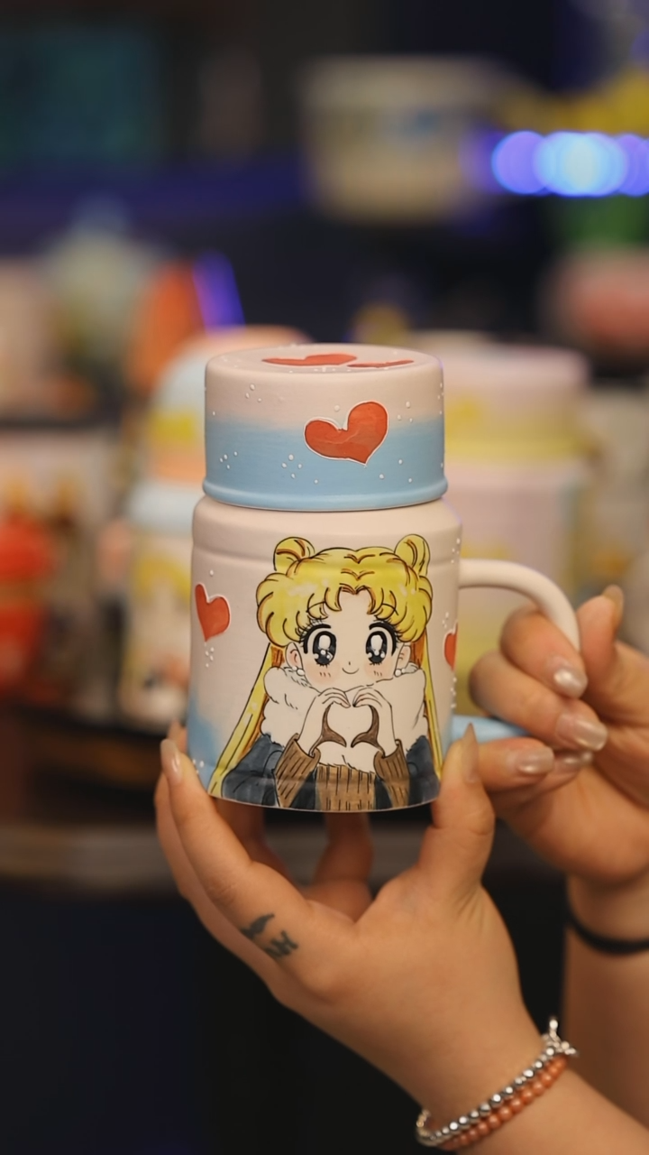 【闪购商品】摆件景德镇釉下彩绘设计师款式陶瓷